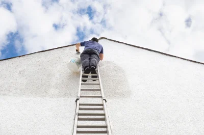 Peinture extérieure à Bessais-le-Fromental — façades et ravalement